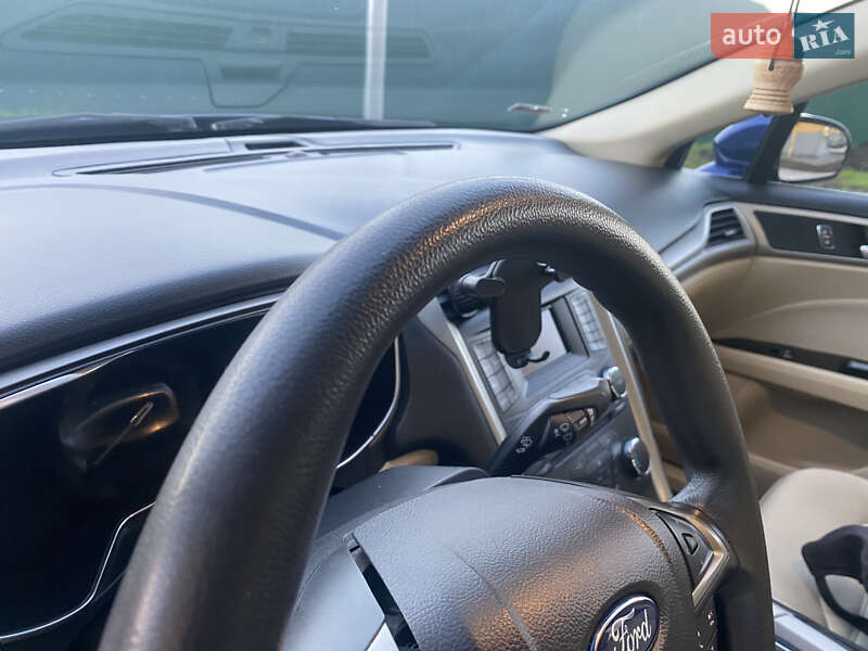 Седан Ford Fusion 2015 в Одессе