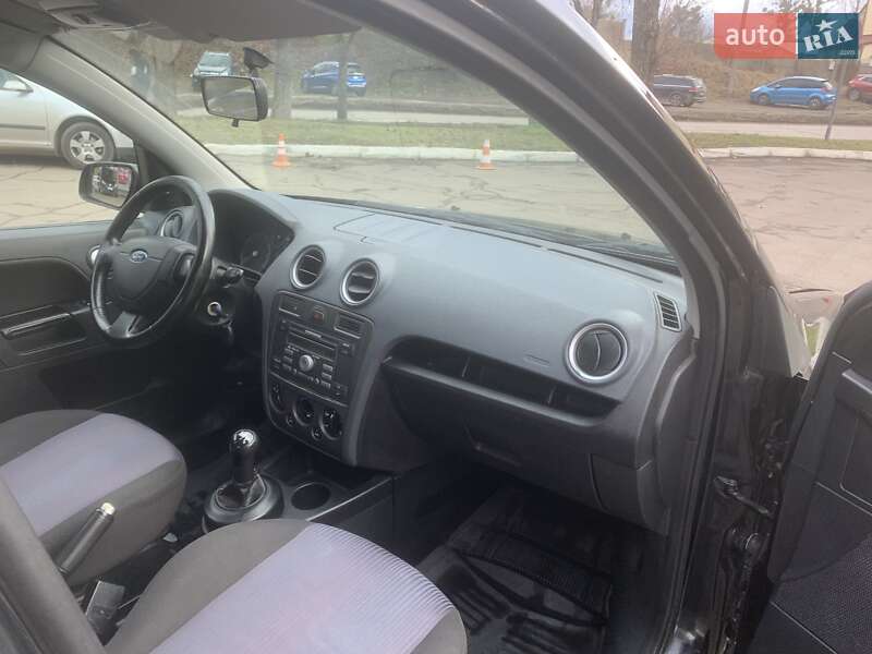 Хэтчбек Ford Fusion 2008 в Львове фото 14 Хэтчбек Ford Fusion 2008 в Львове