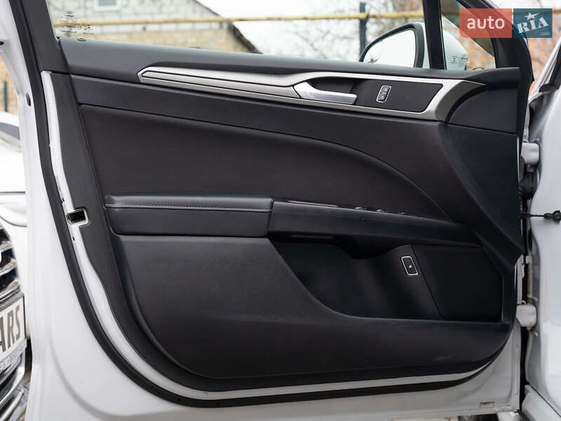 Седан Ford Fusion 2017 в Одессе