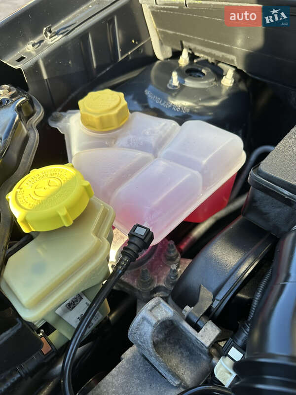 Хэтчбек Ford Fusion 2007 в Хороле