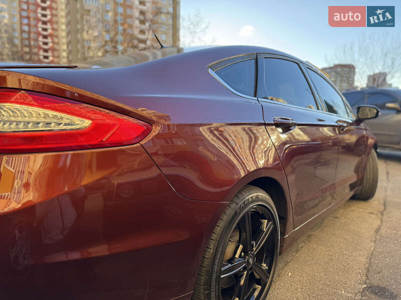 Седан Ford Fusion 2015 в Киеве фото 7 Седан Ford Fusion 2015 в Киеве