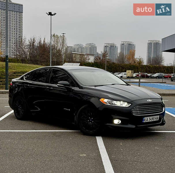 Седан Ford Fusion 2014 в Киеве фото Седан Ford Fusion 2014 в Киеве