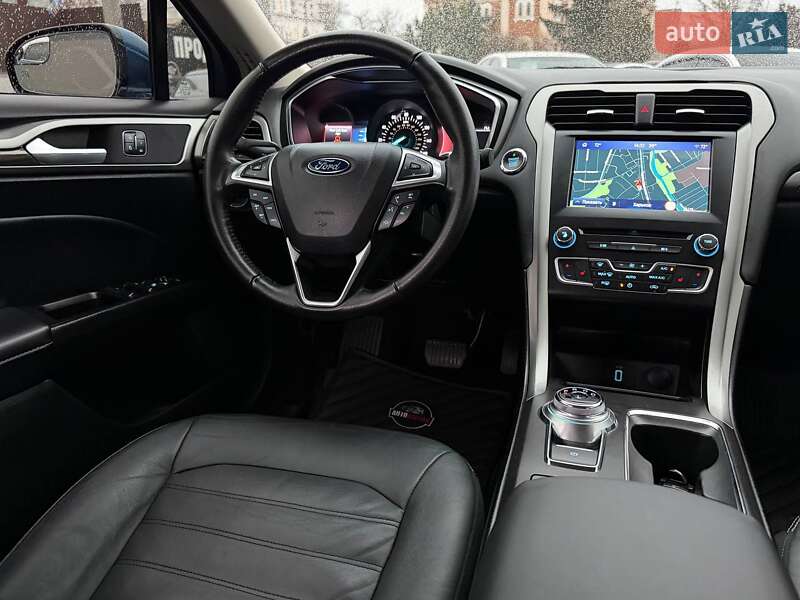 Седан Ford Fusion 2017 в Харькове