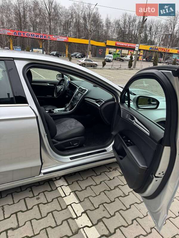Седан Ford Fusion 2015 в Тернополе фото 9 Седан Ford Fusion 2015 в Тернополе