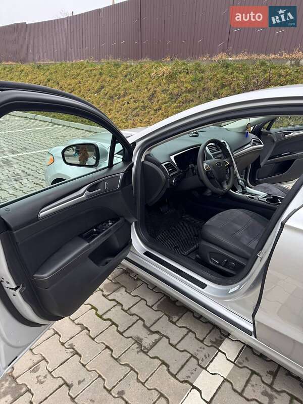 Седан Ford Fusion 2015 в Тернополе фото 12 Седан Ford Fusion 2015 в Тернополе