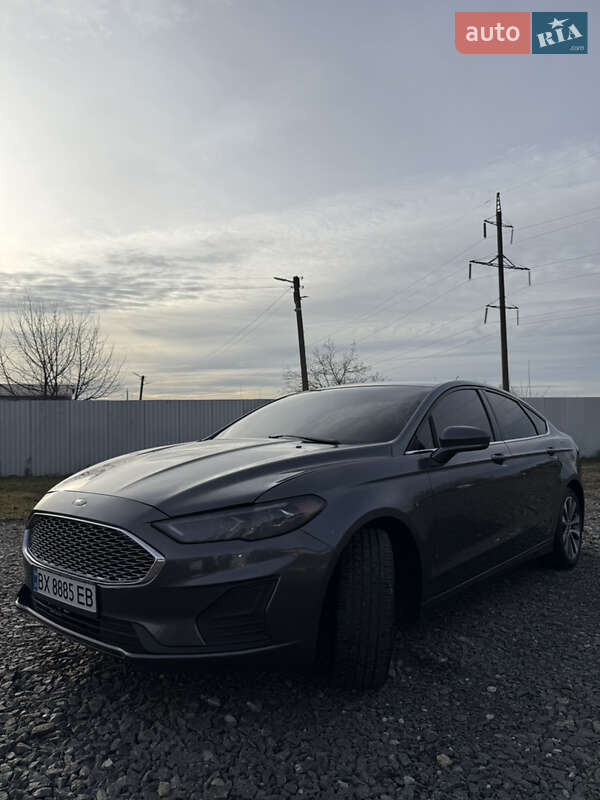 Седан Ford Fusion 2019 в Хмельницком фото 5 Седан Ford Fusion 2019 в Хмельницком