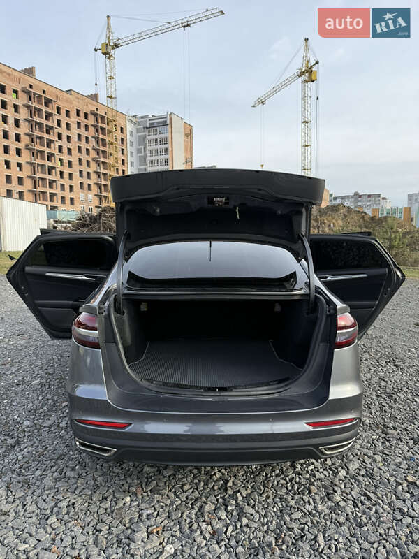 Седан Ford Fusion 2019 в Хмельницком фото 12 Седан Ford Fusion 2019 в Хмельницком