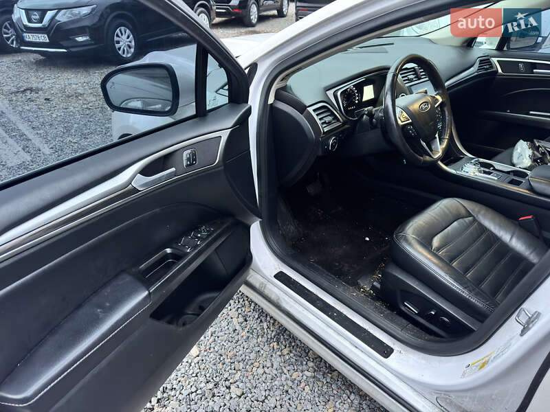 Седан Ford Fusion 2017 в Виннице