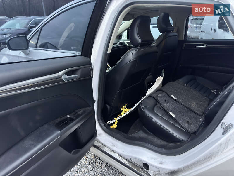 Седан Ford Fusion 2017 в Виннице