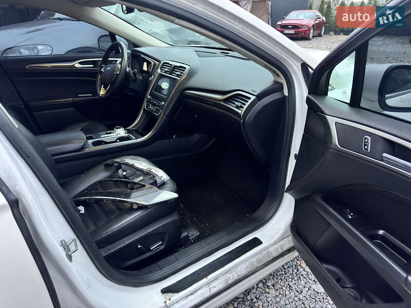 Седан Ford Fusion 2017 в Виннице