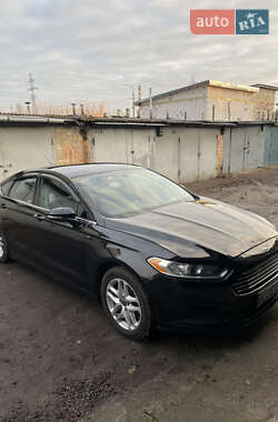 Седан Ford Fusion 2014 в Киеве