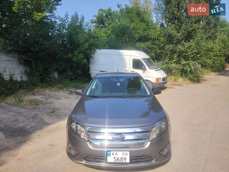 Седан Ford Fusion 2011 в Киеве