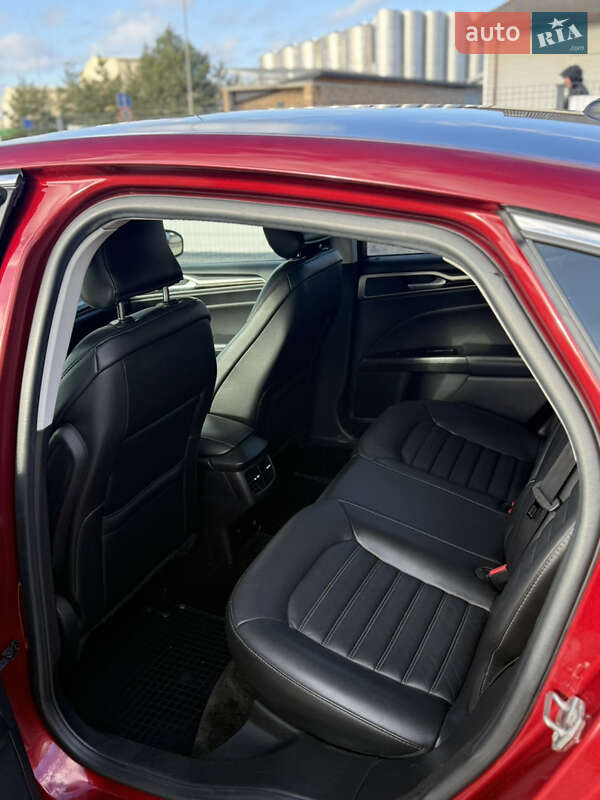 Седан Ford Fusion 2016 в Коломые