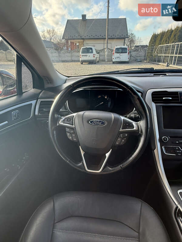 Седан Ford Fusion 2016 в Коломые