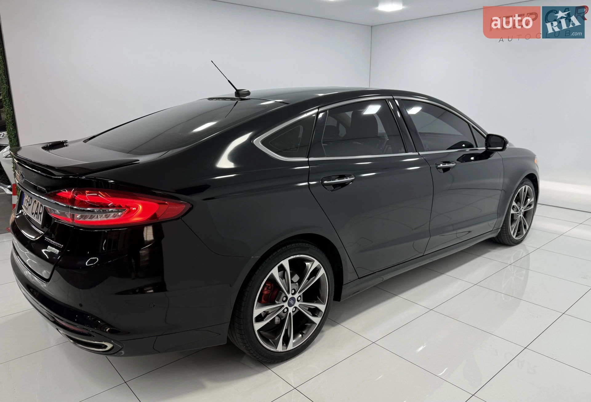 2016 Ford Fusion - мініатюра 21