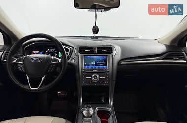 Седан Ford Fusion 2016 в Одессе