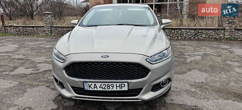 Седан Ford Fusion 2015 в Борисполе