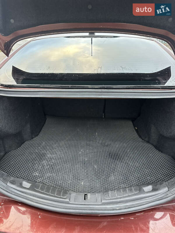 Седан Ford Fusion 2015 в Києві фото 8 Седан Ford Fusion 2015 в Києві