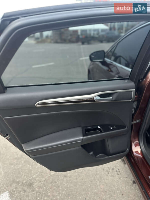 Седан Ford Fusion 2015 в Києві фото 13 Седан Ford Fusion 2015 в Києві