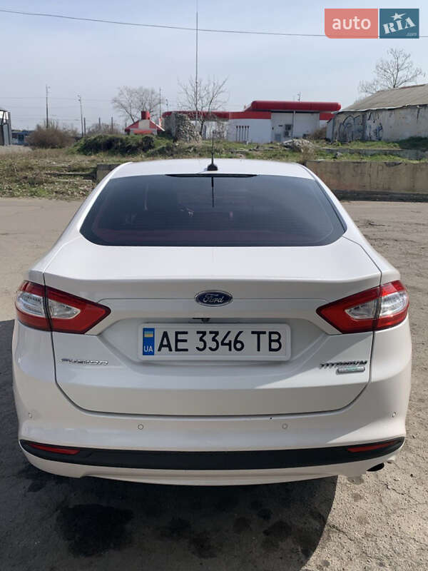 Седан Ford Fusion 2016 в Днепре