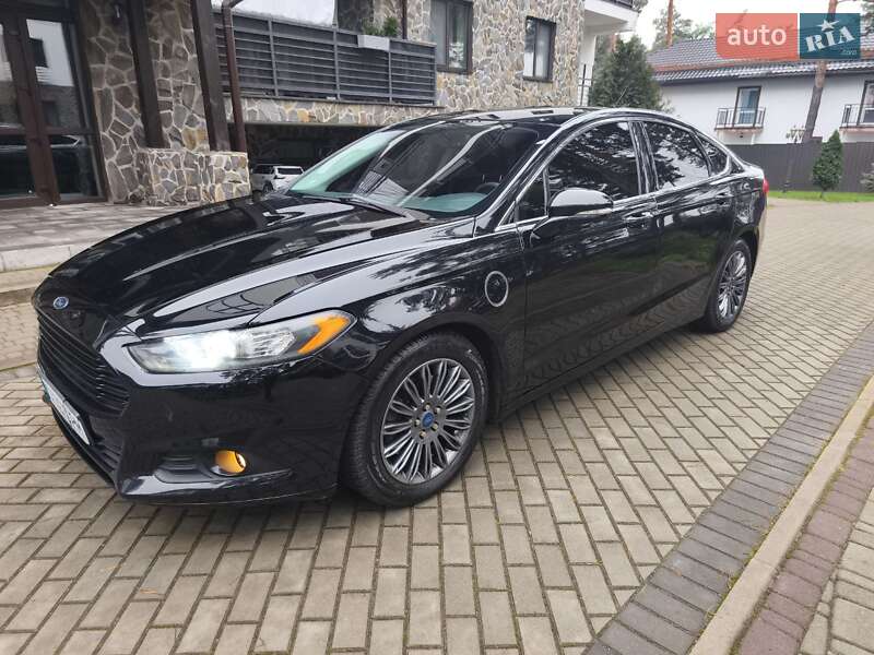 Седан Ford Fusion 2015 в Киеве