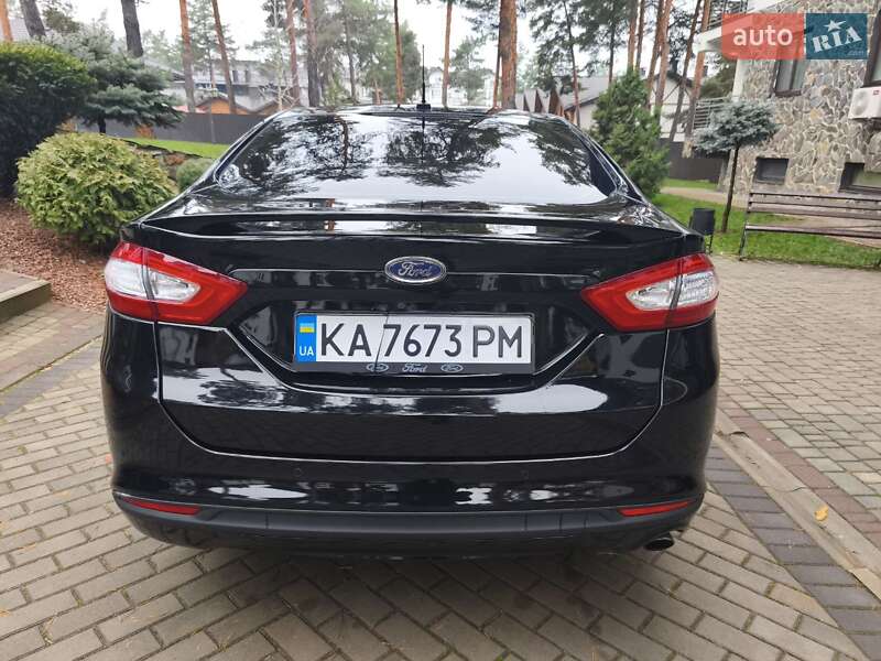 Седан Ford Fusion 2015 в Киеве