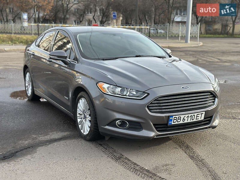 Седан Ford Fusion 2013 в Ровно фото 3 Седан Ford Fusion 2013 в Ровно