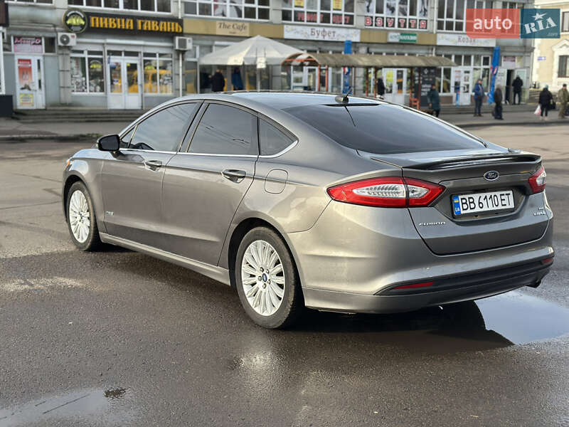Седан Ford Fusion 2013 в Ровно фото 7 Седан Ford Fusion 2013 в Ровно