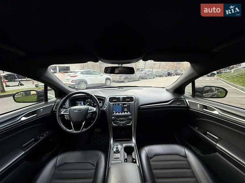 Седан Ford Fusion 2017 в Киеве