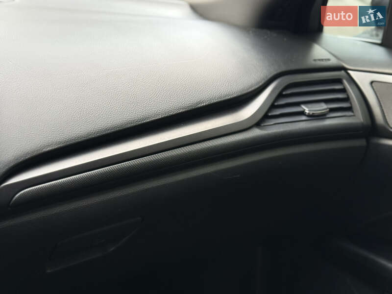 Седан Ford Fusion 2017 в Киеве