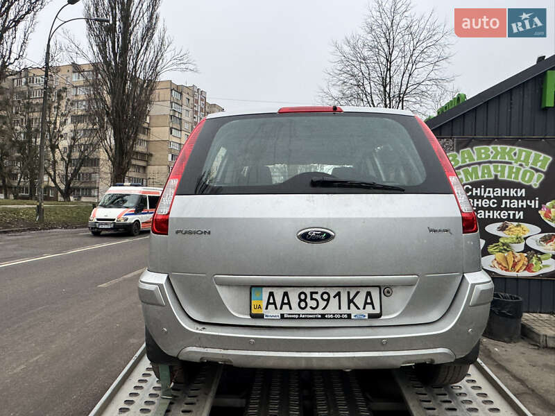 Хэтчбек Ford Fusion 2011 в Киеве