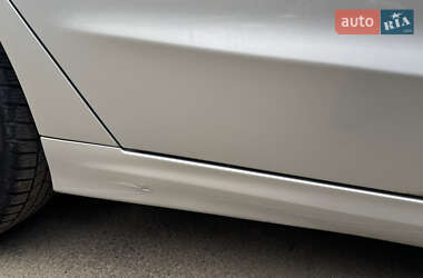 Седан Ford Fusion 2014 в Львове