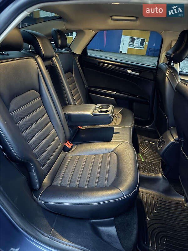 Седан Ford Fusion 2017 в Житомире