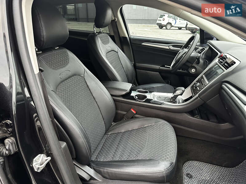 Седан Ford Fusion 2013 в Ровно фото 41 Седан Ford Fusion 2013 в Ровно