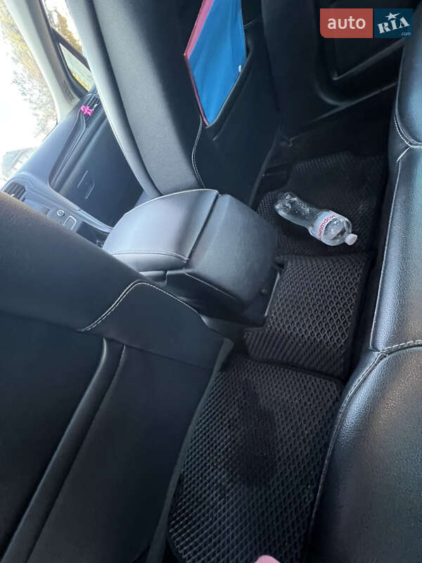 Седан Ford Fusion 2018 в Тернополе