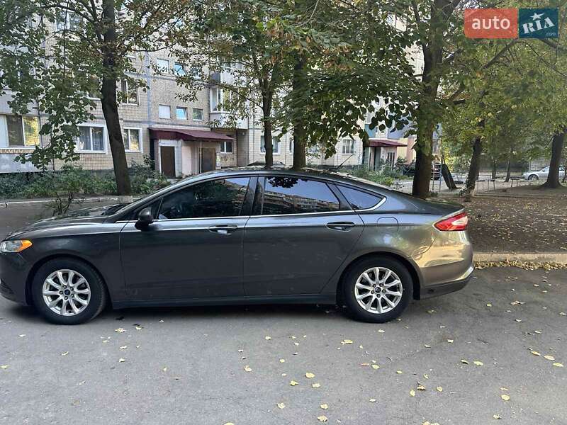 Седан Ford Fusion 2016 в Кривом Роге