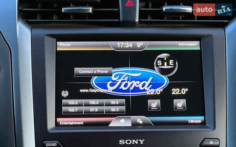 Седан Ford Fusion 2015 в Львове