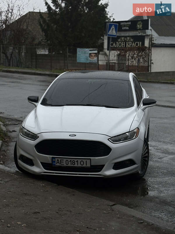 Седан Ford Fusion 2014 в Николаеве