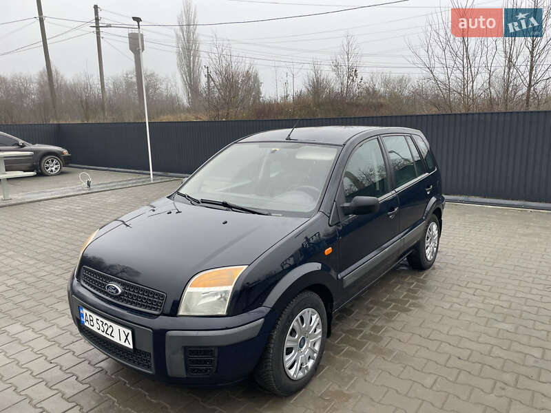 Хэтчбек Ford Fusion 2007 в Баре