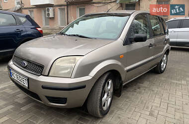 Хэтчбек Ford Fusion 2003 в Луцке