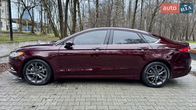 Седан Ford Fusion 2017 в Тернополе