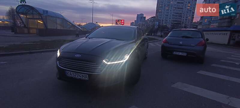 Седан Ford Fusion 2015 в Киеве фото 6 Седан Ford Fusion 2015 в Киеве