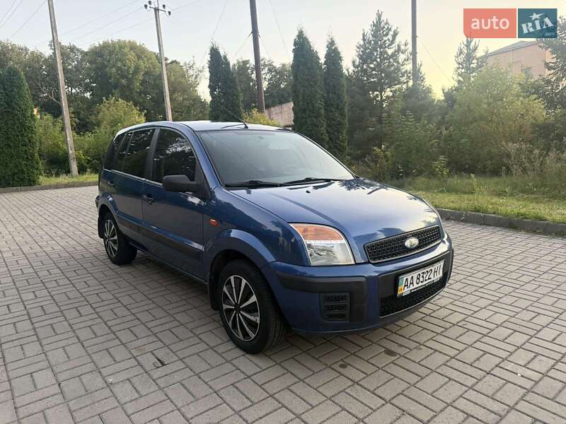 Хэтчбек Ford Fusion 2008 в Ичне фото 19 Хэтчбек Ford Fusion 2008 в Ичне