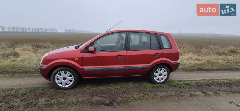 Хэтчбек Ford Fusion 2005 в Ладыжине фото 4 Хэтчбек Ford Fusion 2005 в Ладыжине