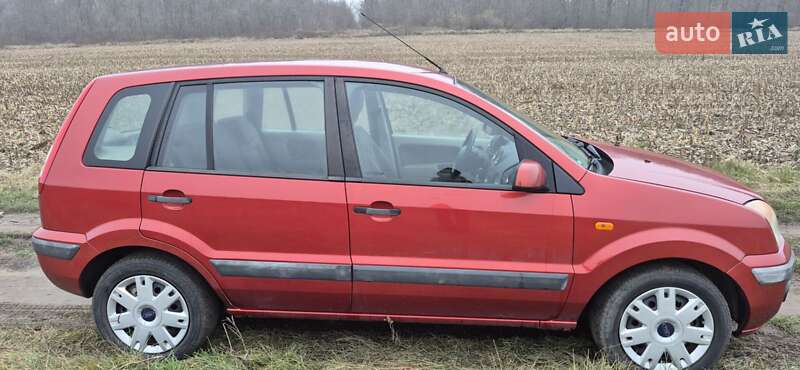 Хэтчбек Ford Fusion 2005 в Ладыжине фото 17 Хэтчбек Ford Fusion 2005 в Ладыжине