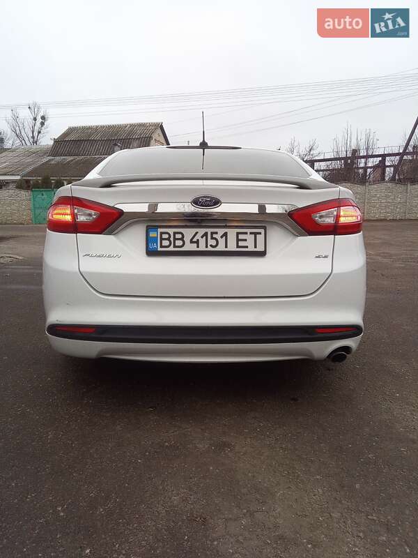 Седан Ford Fusion 2016 в Харькове