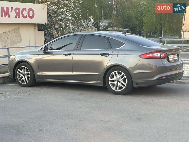 Седан Ford Fusion 2013 в Харькове