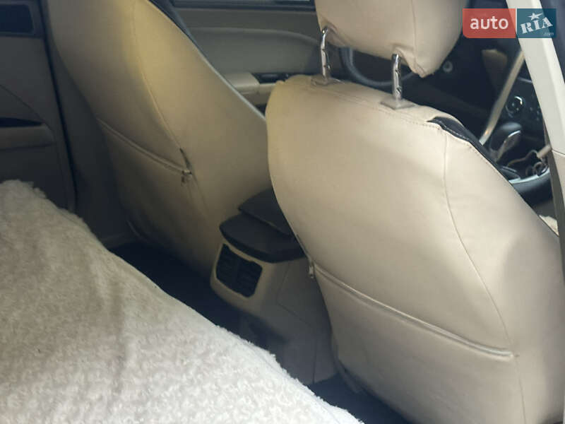 Седан Ford Fusion 2013 в Рогатине