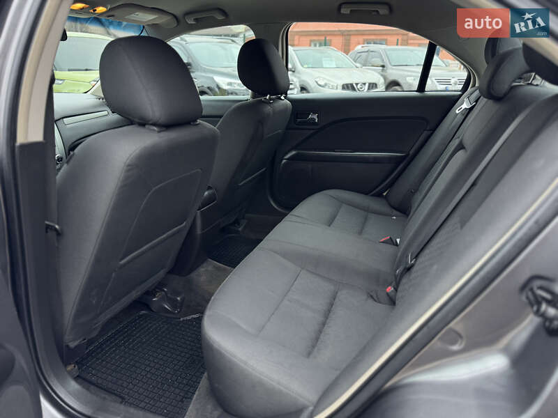 Седан Ford Fusion 2011 в Бердичеве
