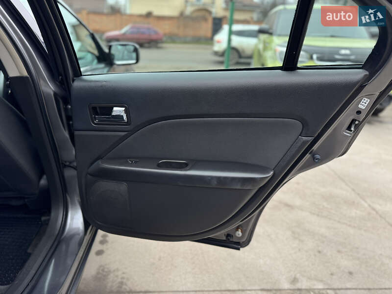 Седан Ford Fusion 2011 в Бердичеве